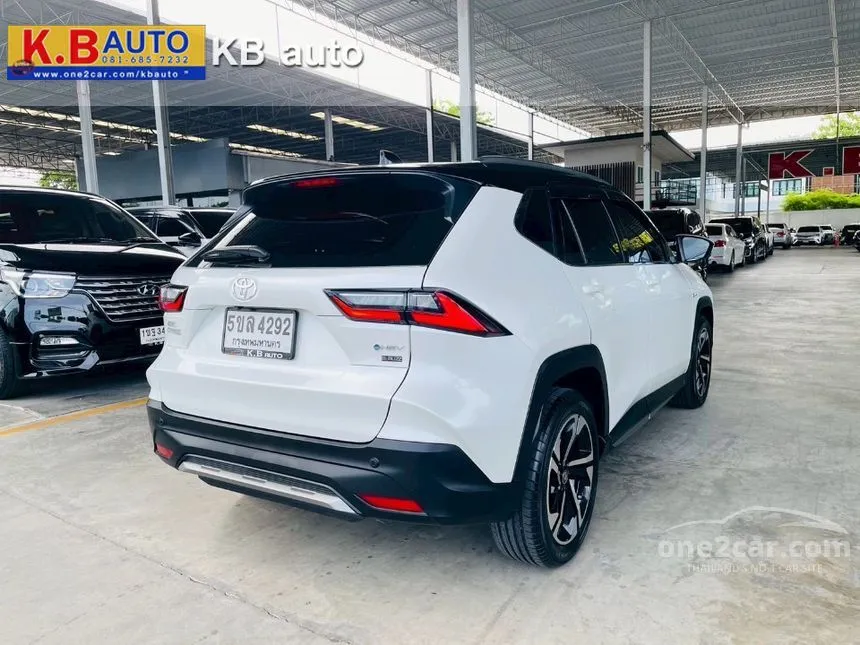 2024 Toyota Yaris Cross HEV Premium Luxury SUV