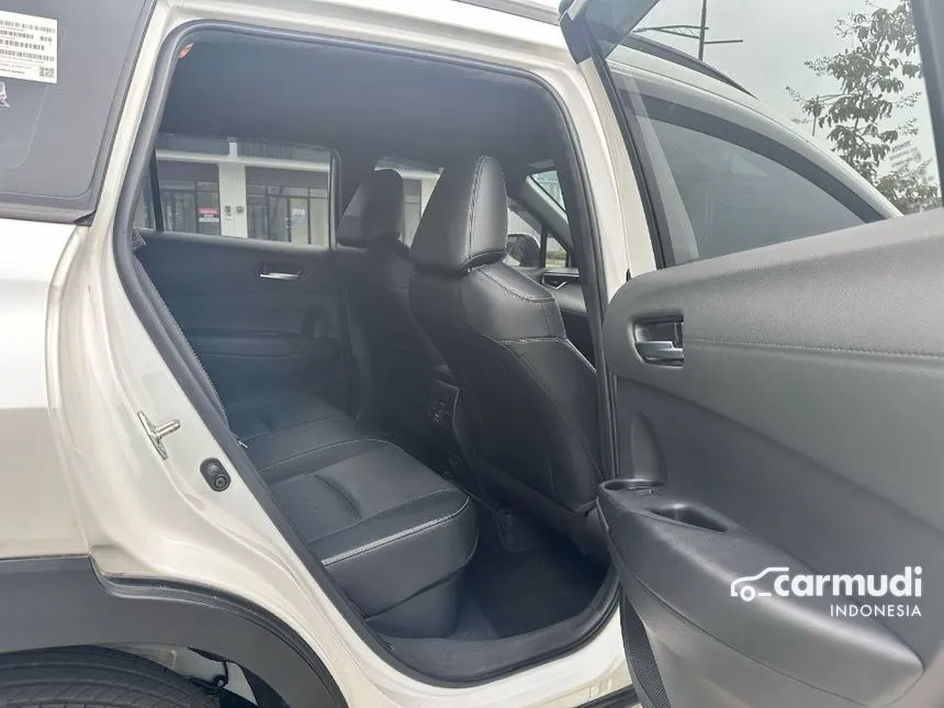 2023 Toyota Corolla Cross Hybrid SUV