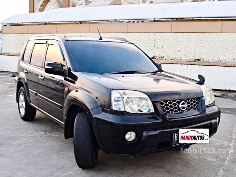 Pilihan Mobil Bekas di Bawah Rp70 Juta Buat Jalan Sama Pacar