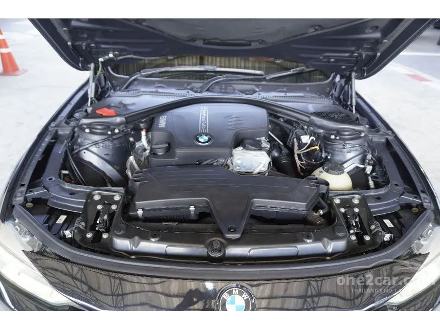 2013 BMW 320i Sport Sedan