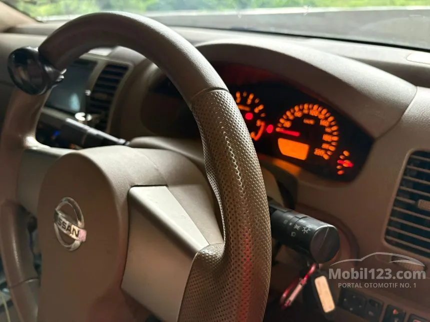 2010 Nissan Navara Pickup