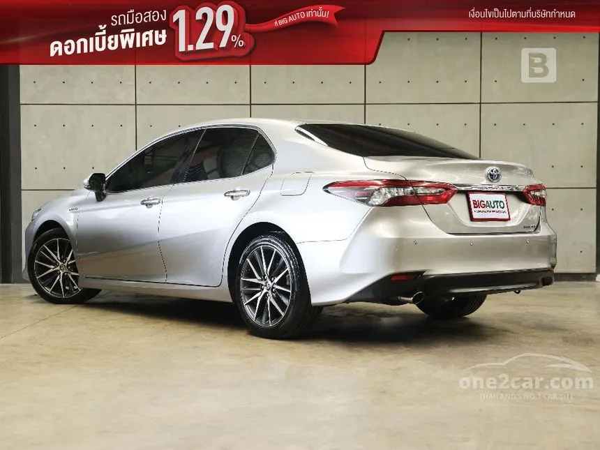 2022 Toyota CAMRY HEV Premium Sedan