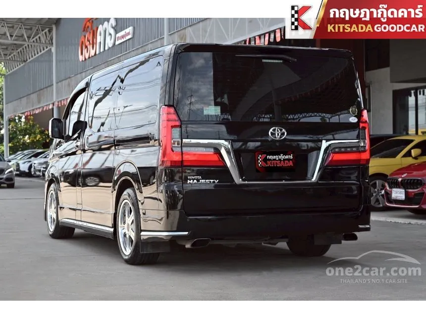 2020 Toyota Majesty Premium Van