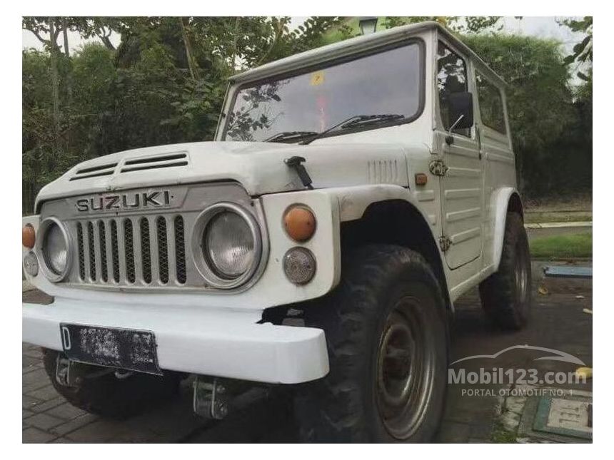 Jual Mobil Suzuki Jimny 1981 1.0 di Jawa Barat Manual Jeep Putih Rp 45.