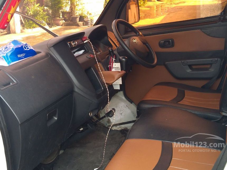 2014 Daihatsu Gran Max STD Single Cab Pick-up
