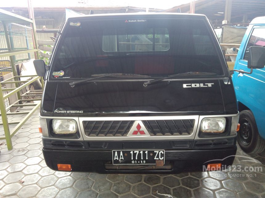 Jual Mobil Mitsubishi Colt L300 2013 L300 2.5 di Jawa 