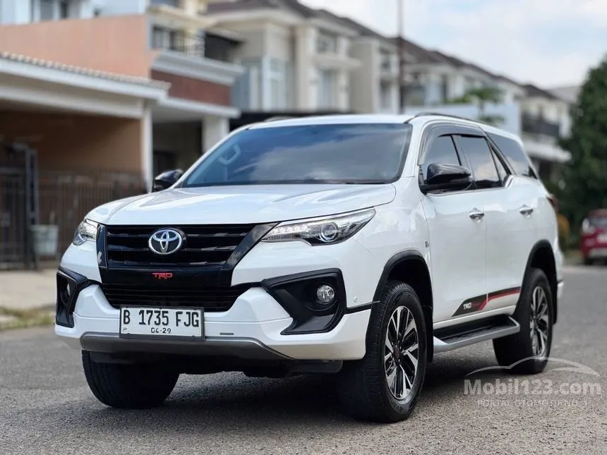 2019 Toyota Fortuner SRZ TRD 4X2 SUV