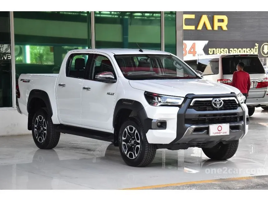 2024 Toyota Hilux Revo Prerunner Mid Pickup