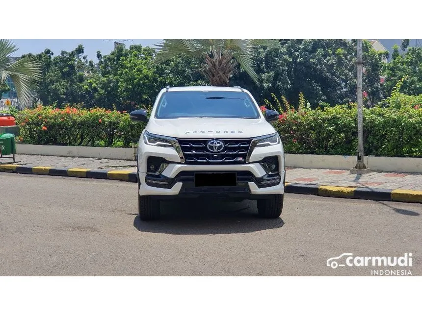 2024 Toyota Fortuner VRZ 4X2 SUV