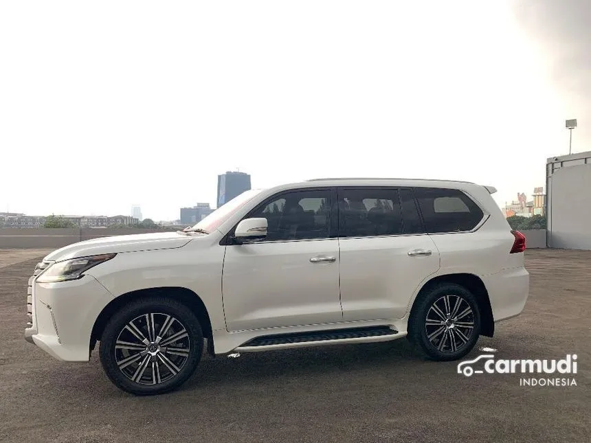 2018 Lexus LX570 SUV