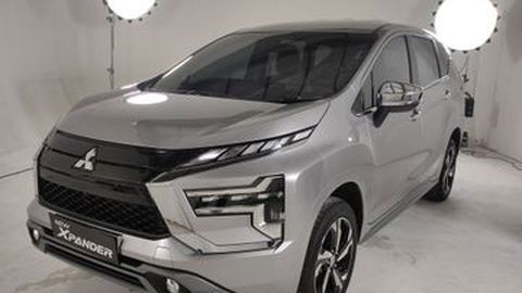 Xpander Facelift Pakai Transmisi CVT & Shock Absorber Belakang Pajero Sport