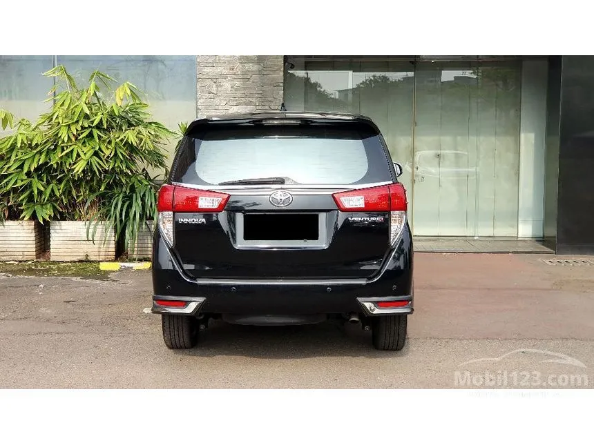 2020 Toyota Kijang Innova Venturer MPV