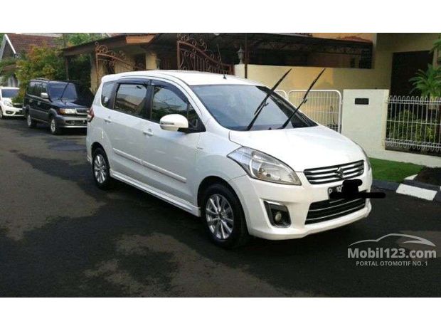 Suzuki Ertiga GX Elegant Mobil bekas dijual di Indonesia 