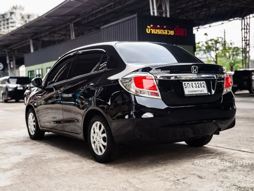 2013 Honda Brio Amaze V Sedan