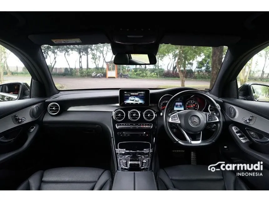 2017 Mercedes-Benz GLC300 AMG Line Coupe