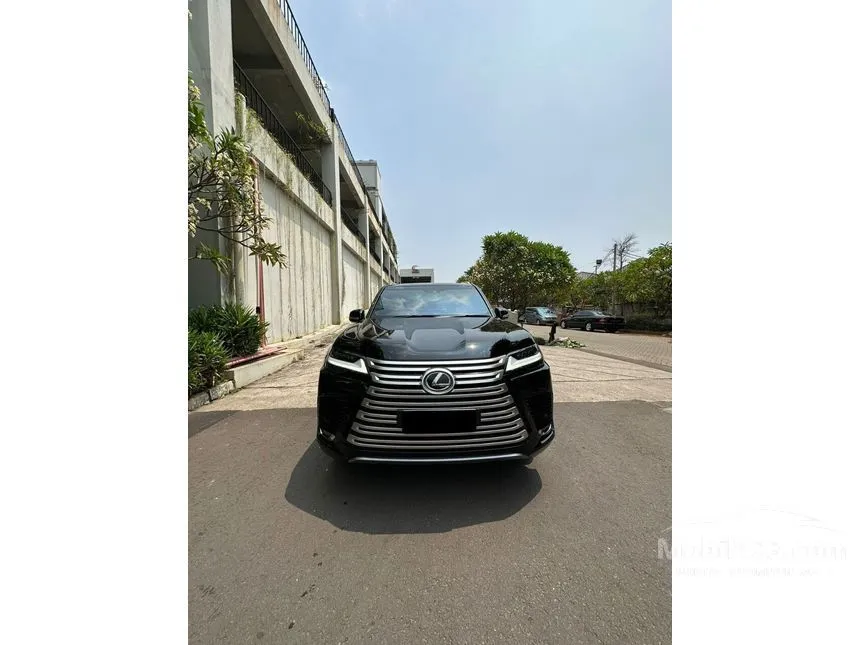 Jual Mobil Lexus LX600 2023 3.4 di DKI Jakarta Automatic Wagon Hitam Rp 4.650.000.000