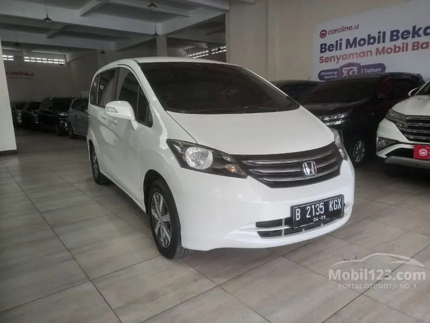 Jual Mobil Honda Freed 2012 1.5 1.5 di Jawa Barat Automatic MPV Putih Rp 152.000.000