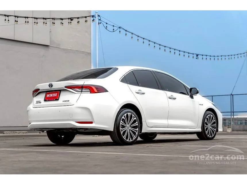2019 Toyota Corolla Altis Hybrid High Sedan