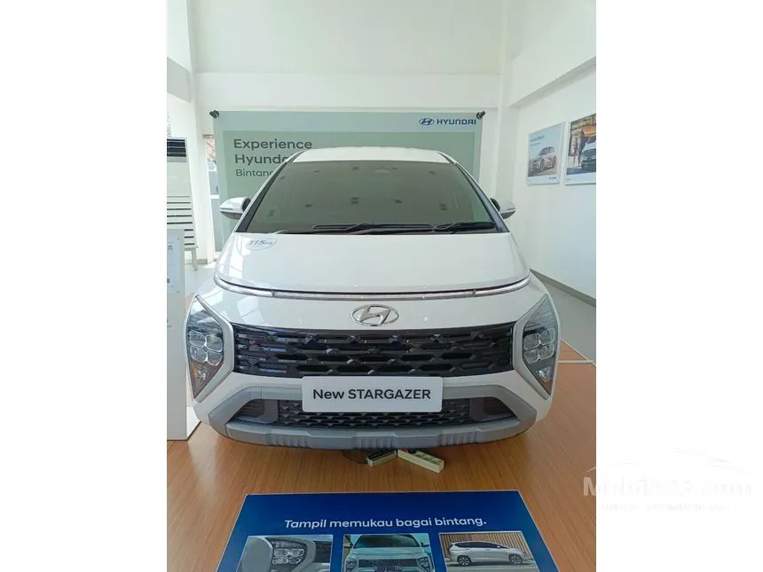 Jual Mobil Hyundai Stargazer 2024 Prime 1.5 di Jawa Barat Automatic Wagon Putih Rp 321.900.000