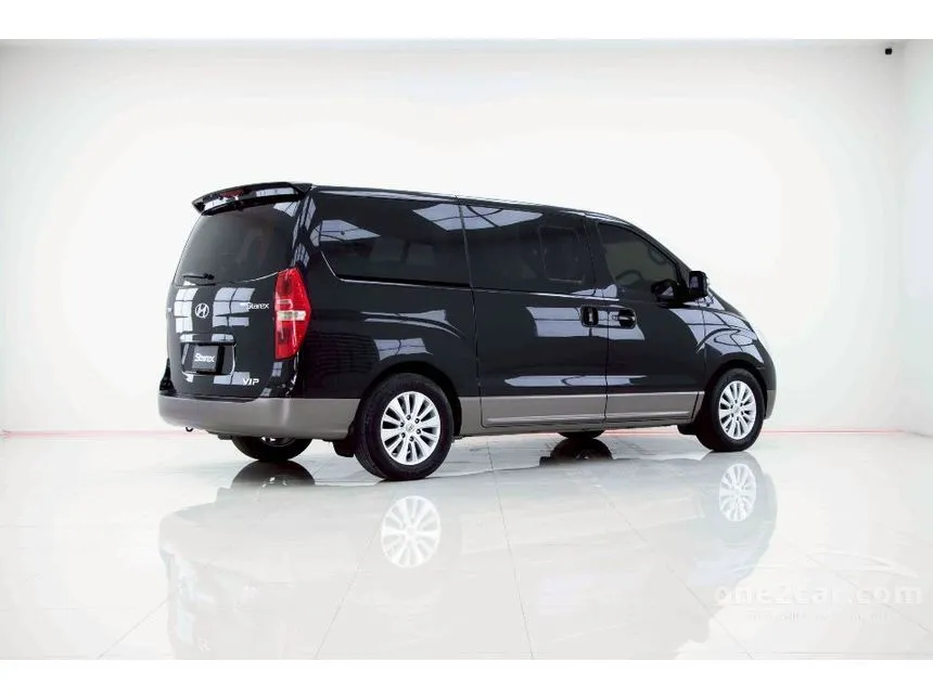 2011 Hyundai GRAND STAREX VIP Wagon