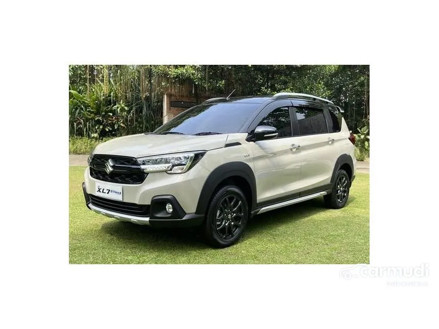 2025 Suzuki XL7 Alpha Hybrid SUV