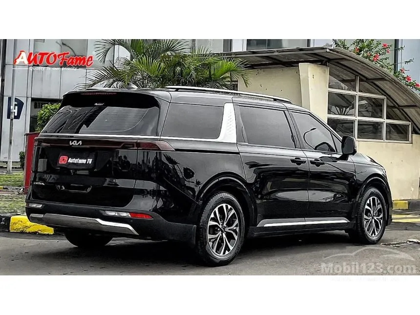 2022 KIA Grand Carnival Premiere 11 Seater MPV