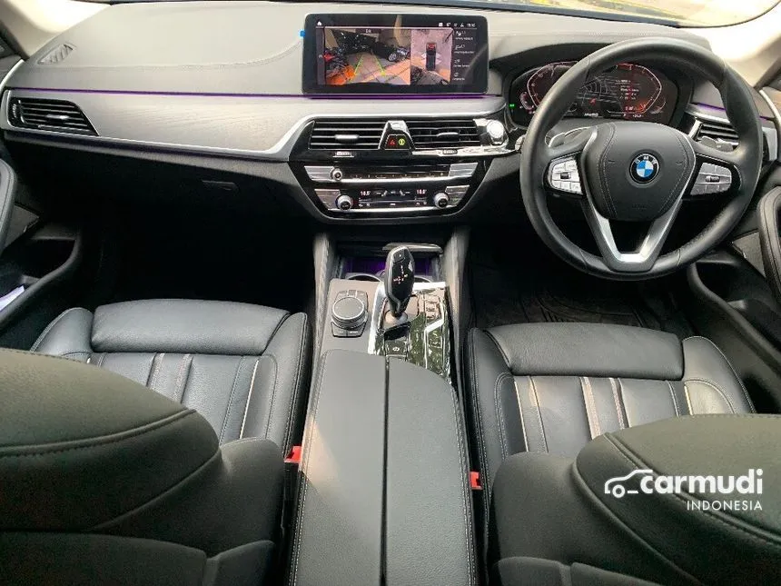 2021 BMW 530i Opulence Sedan