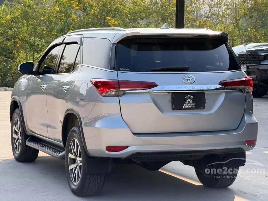 2017 Toyota FORTUNER V SUV