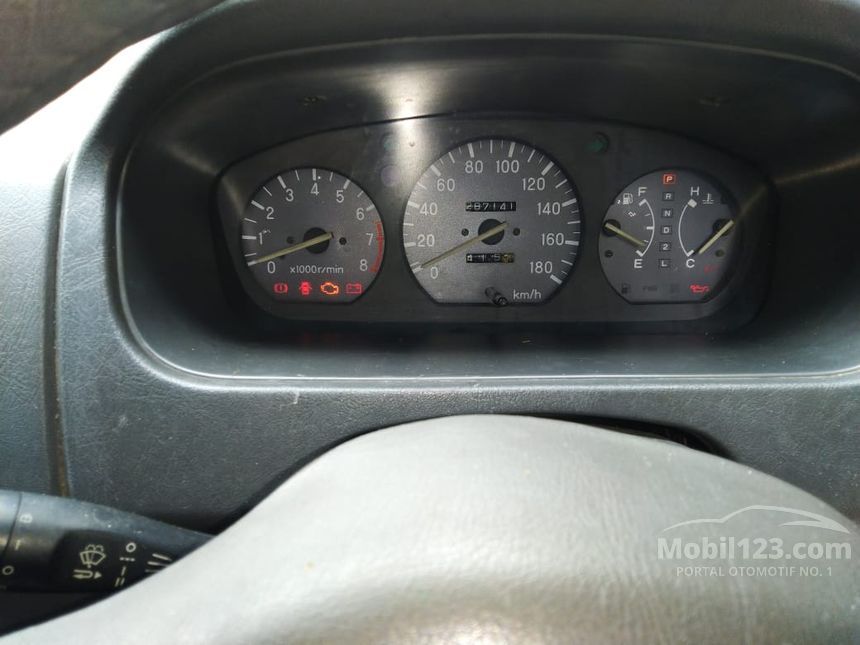 2002 Mitsubishi Kuda Grandia MPV
