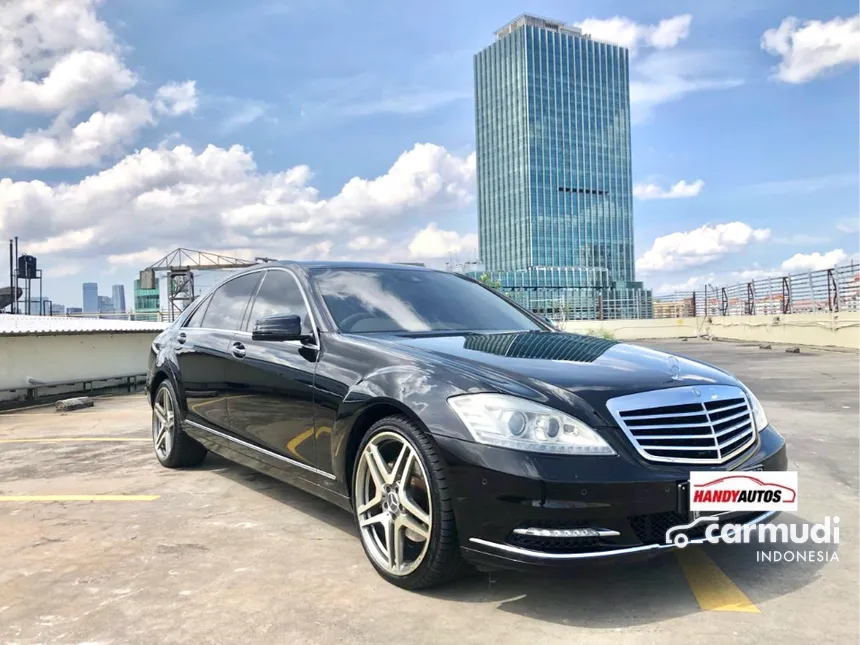 2011 Mercedes-Benz S300L Solitaire Sedan