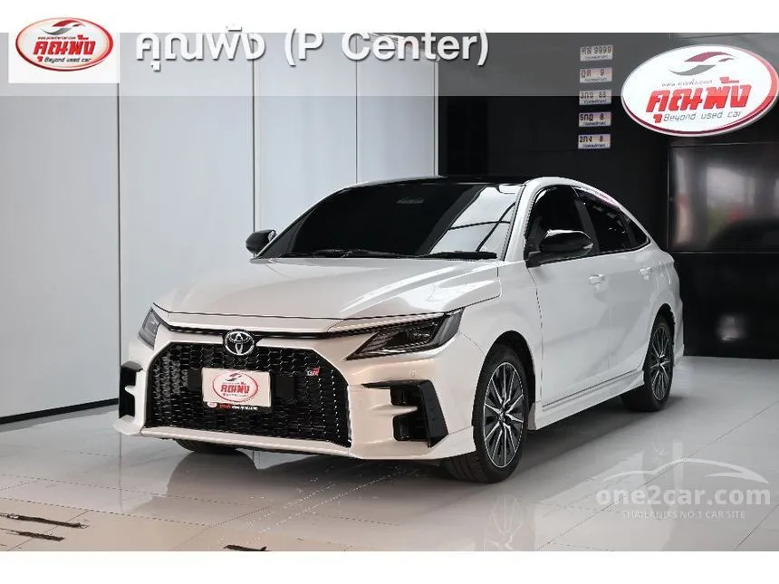 2025 Toyota Yaris Ativ HEV GR Sport Sedan