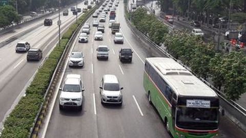 Hadiah Awal 2017, Pemerintah Naikkan Tarif Pengurusan Surat Kendaraan Bermotor