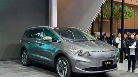 Aletra Luncurkan L8 EV, MPV Listrik 7-Seater dengan Harga Mulai dari Rp415 Juta