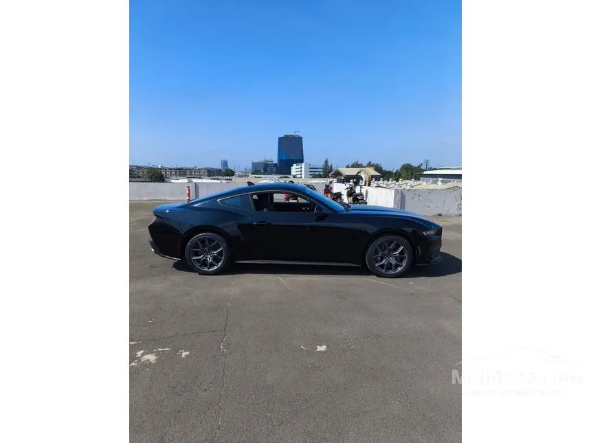 2025 Ford Mustang EcoBoost Fastback