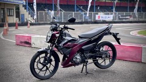 Perbandingan Suzuki Satria Pro vs Honda Sonic, Mana Lebih Unggul di 2026?