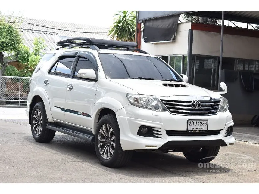 2013 Toyota FORTUNER V SUV