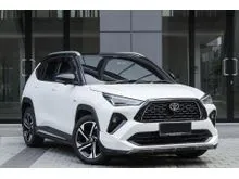 2023 Toyota Yaris Cross 1.5 S HV (2 Tone) with GR Parts Aero Pkg SUV