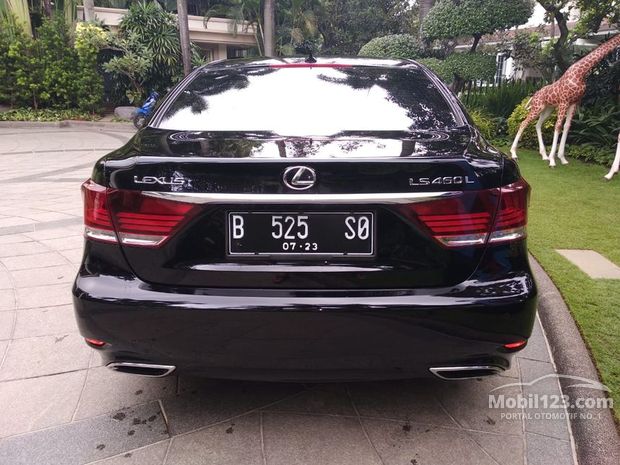 Lexus Ls460l LS460L Mobil Bekas Baru dijual di Indonesia 