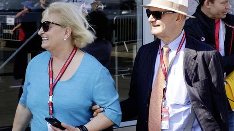 Ferdinand Piech In Talks To Sell Shares In Porsche SE