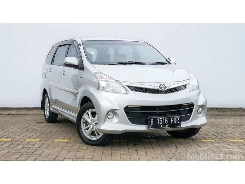 Jual Mobil Toyota Avanza 2015 Veloz 1.5 di DKI Jakarta Manual MPV Silver Rp 139.000.000