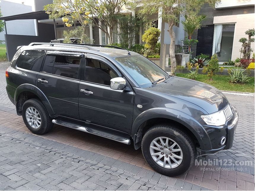 Jual Mobil  Mitsubishi Pajero  Sport  2011  Exceed  2 5 di Jawa 