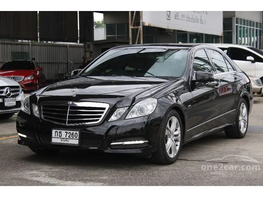 2012 Mercedes-Benz E250 Avantgarde CGI BlueEFFICIENCY Sedan