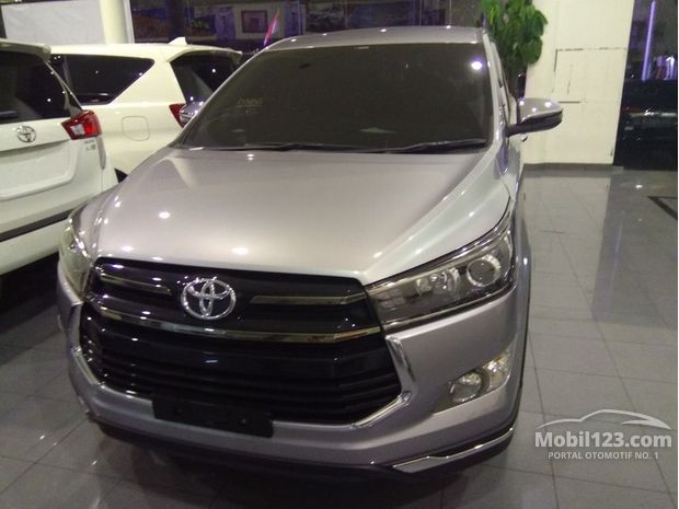 Toyota Innova Venturer Mobil Bekas Baru dijual di Dki 