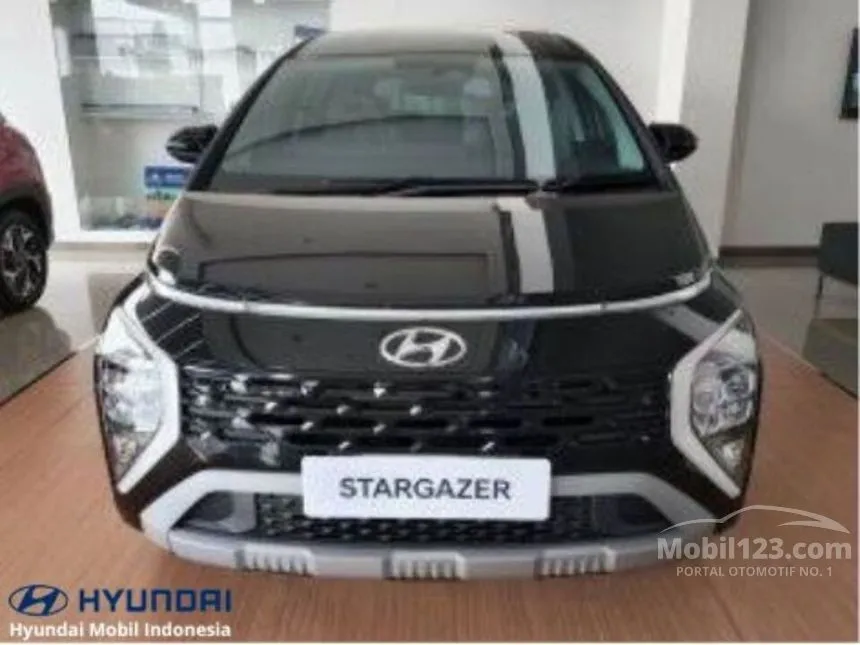 Jual Mobil Hyundai Stargazer 2024 Prime 1.5 di Banten Automatic Wagon Hitam Rp 230.000.000