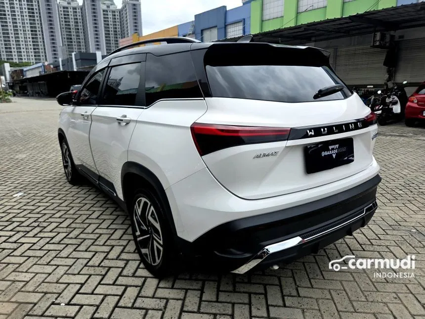 2023 Wuling Almaz RS Hybrid SUV