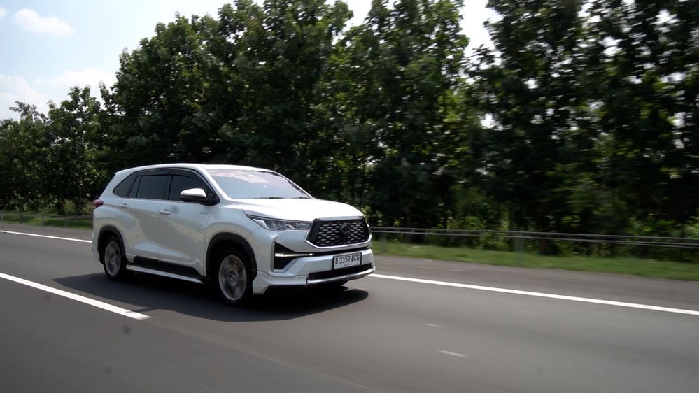 Uji Konsumsi BBM Kijang Innova Zenix, Tembus 23,1 Km/Liter