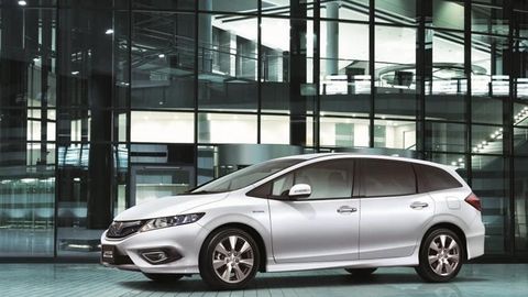 Honda Jade Debuts In Japan - Succeeds Stream, Sort Of
