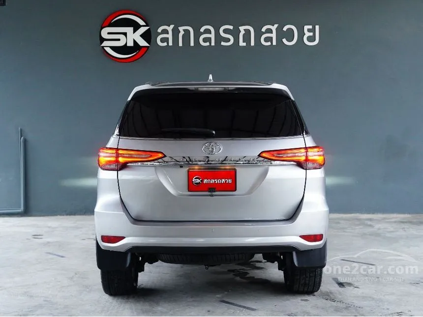 2020 Toyota FORTUNER V SUV
