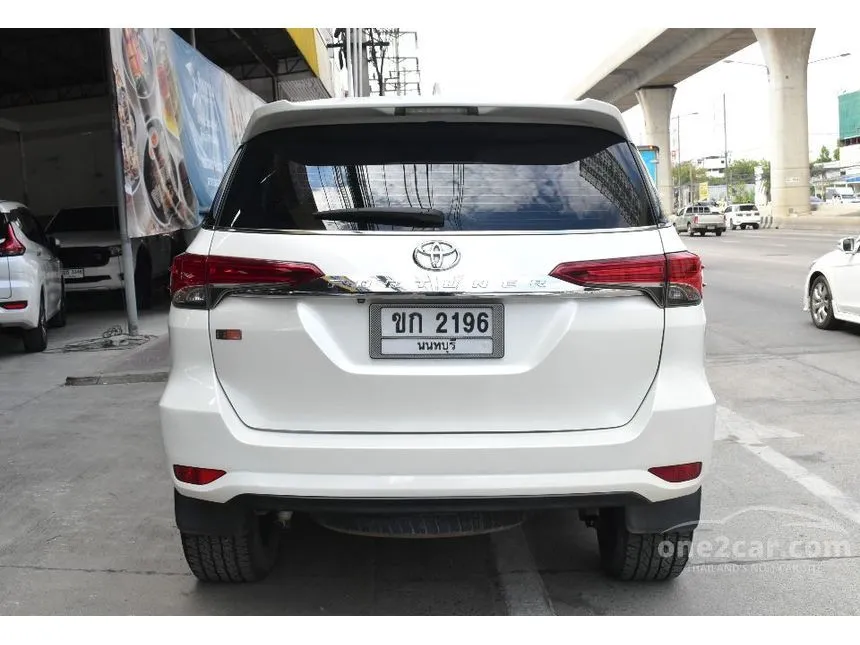 2019 Toyota Fortuner V SUV