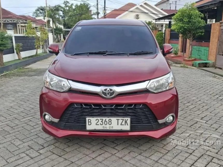 Jual Mobil Toyota Avanza 2017 Veloz 1.3 di Kalimantan Selatan Automatic MPV Marun Rp 155.000.000